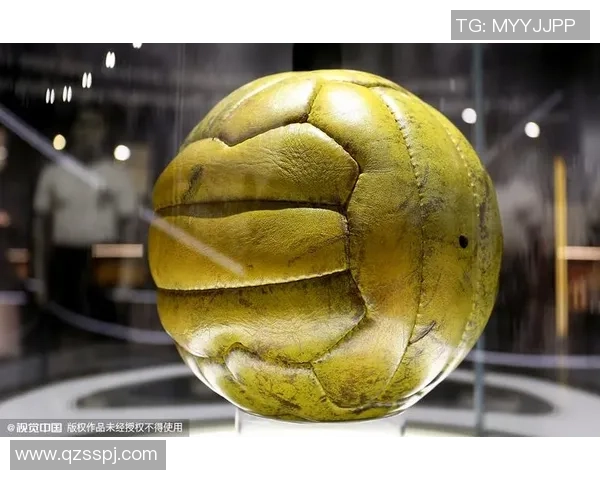 精选足球球星卡盒推荐 玩转收藏热潮 让你拥抱足球激情与荣耀